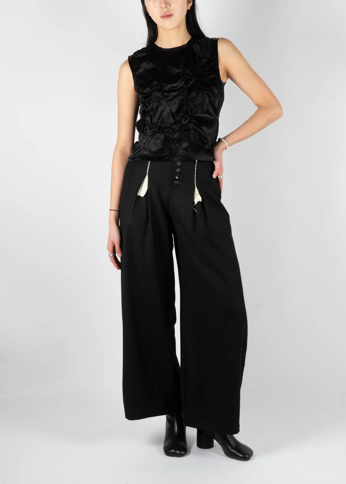 A335 Celluar Top Black - Image 4