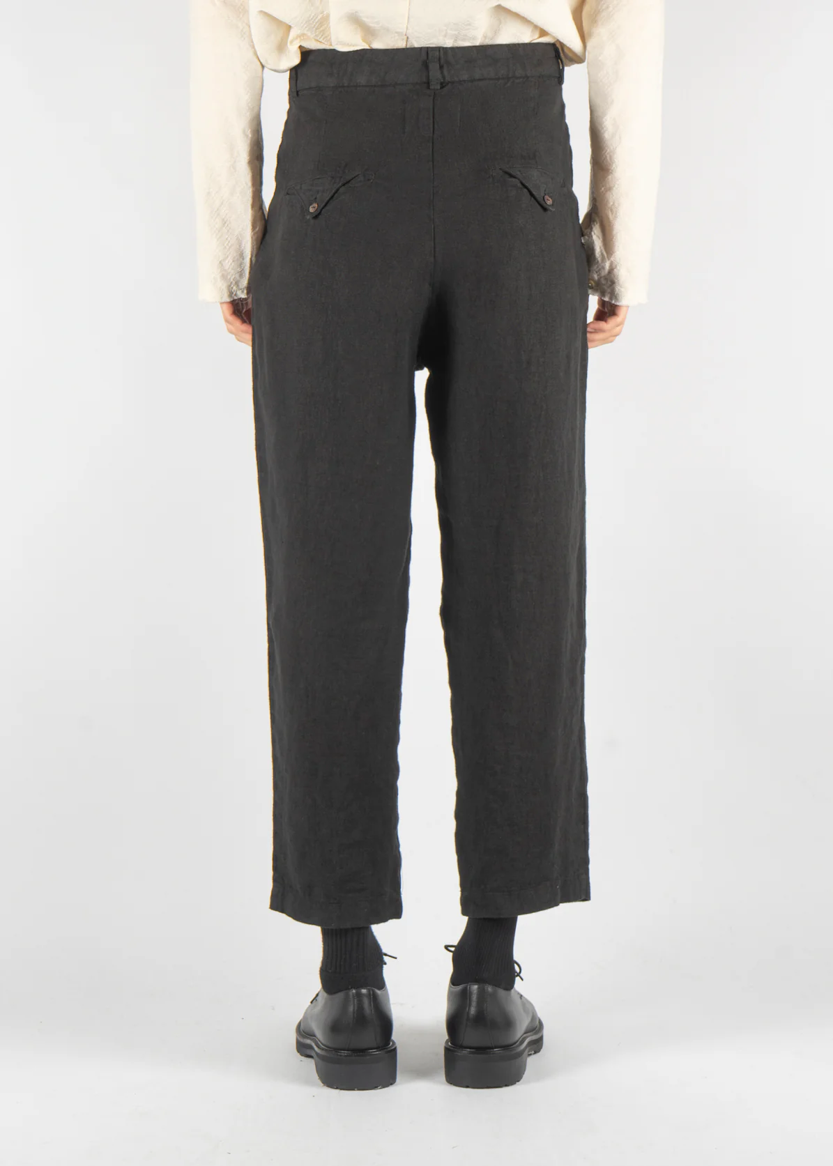 BS86 Pleated Trouser Black - Image 3
