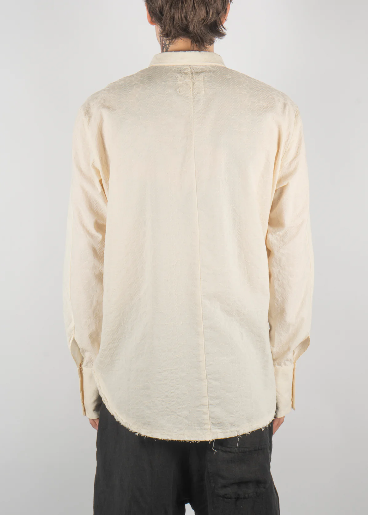 GS53 Neck Sail Shirt Beige - Image 3