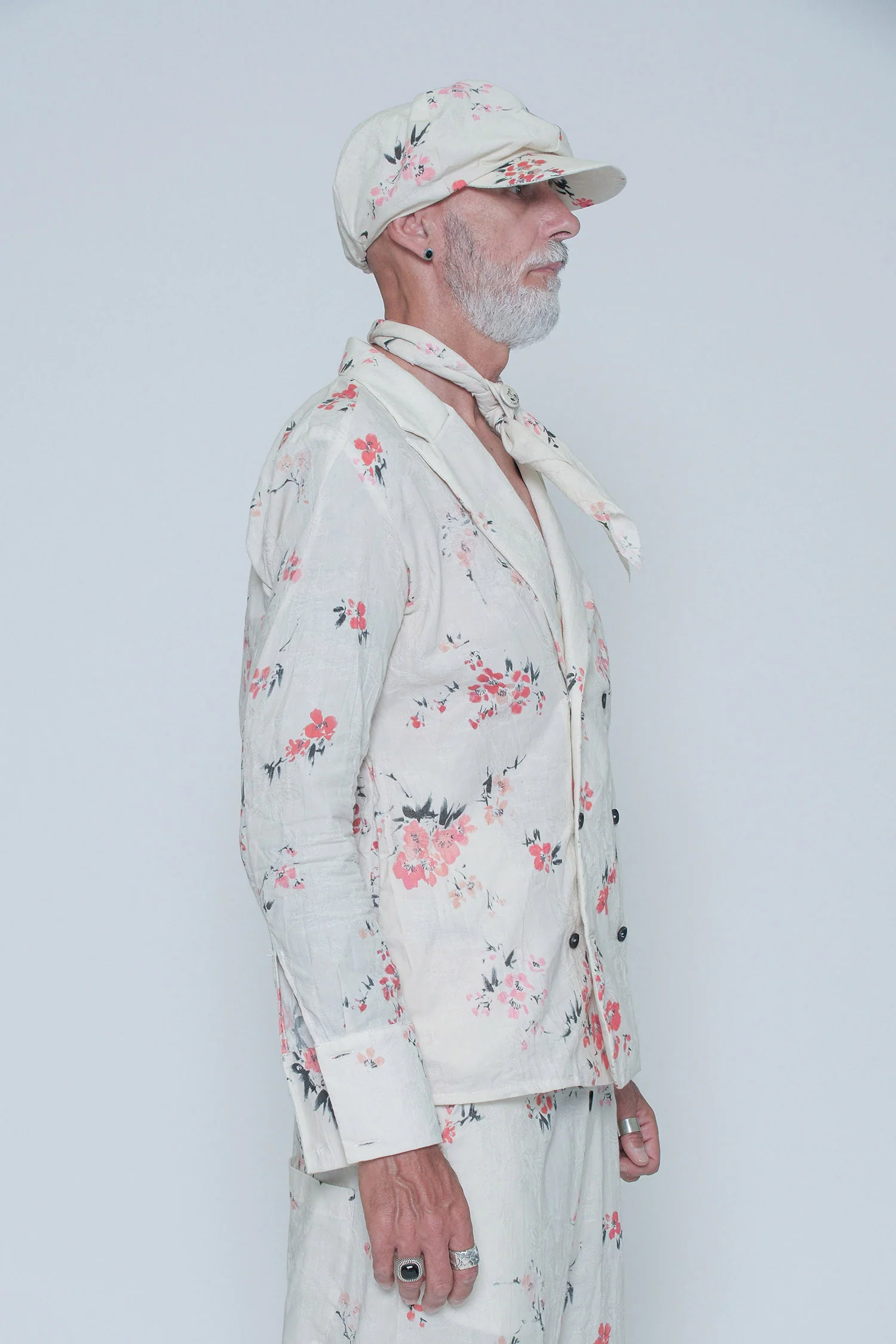 GS55 1743 Floral Shirt White - Image 3