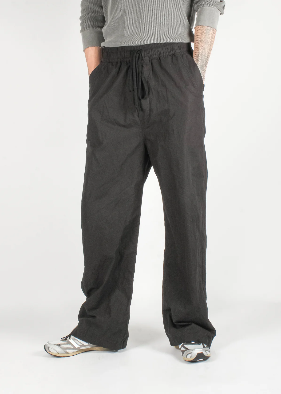 M P 19 Trouser Black - Image 4