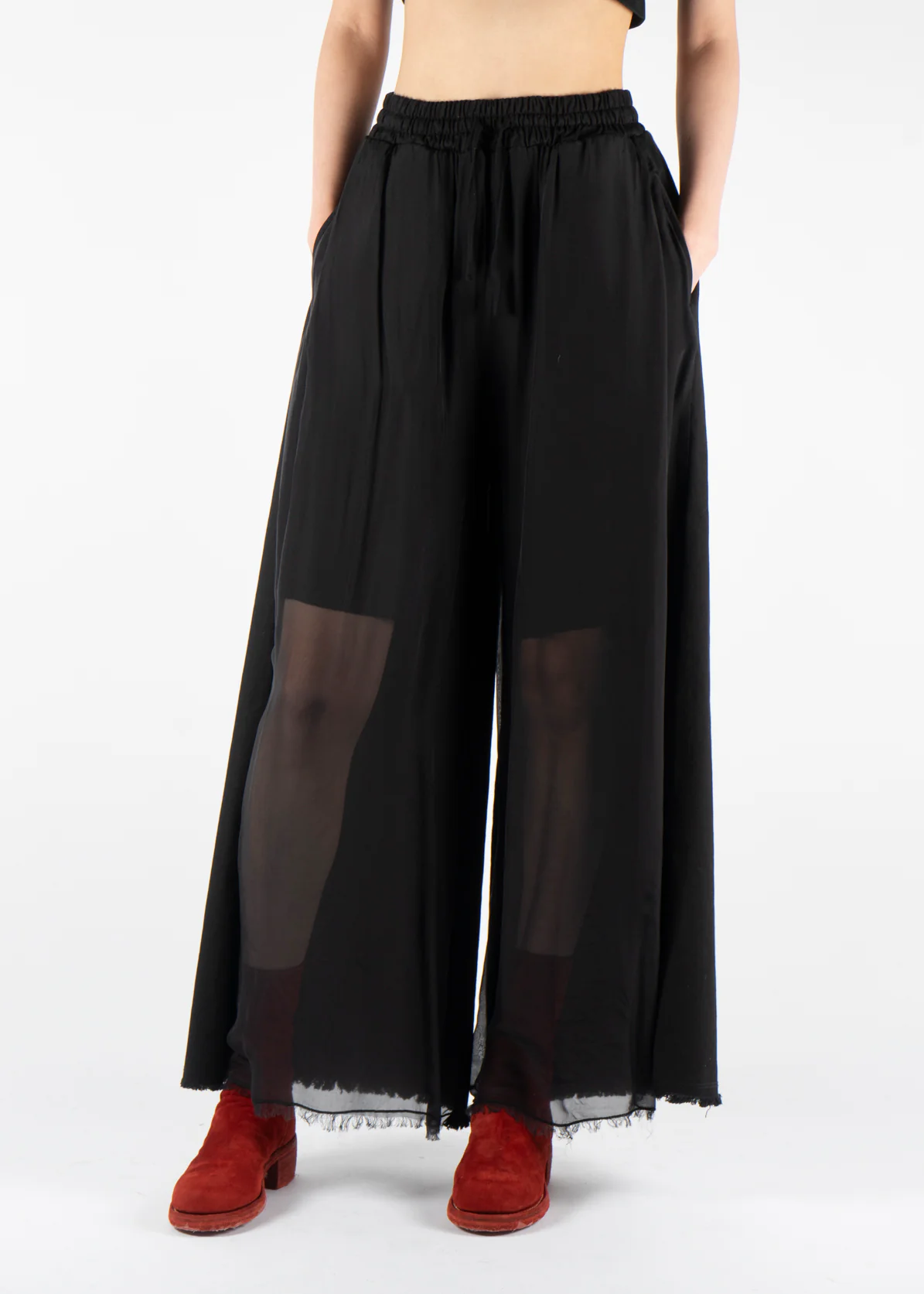 P24329 M310 Trouser Black - Image 4