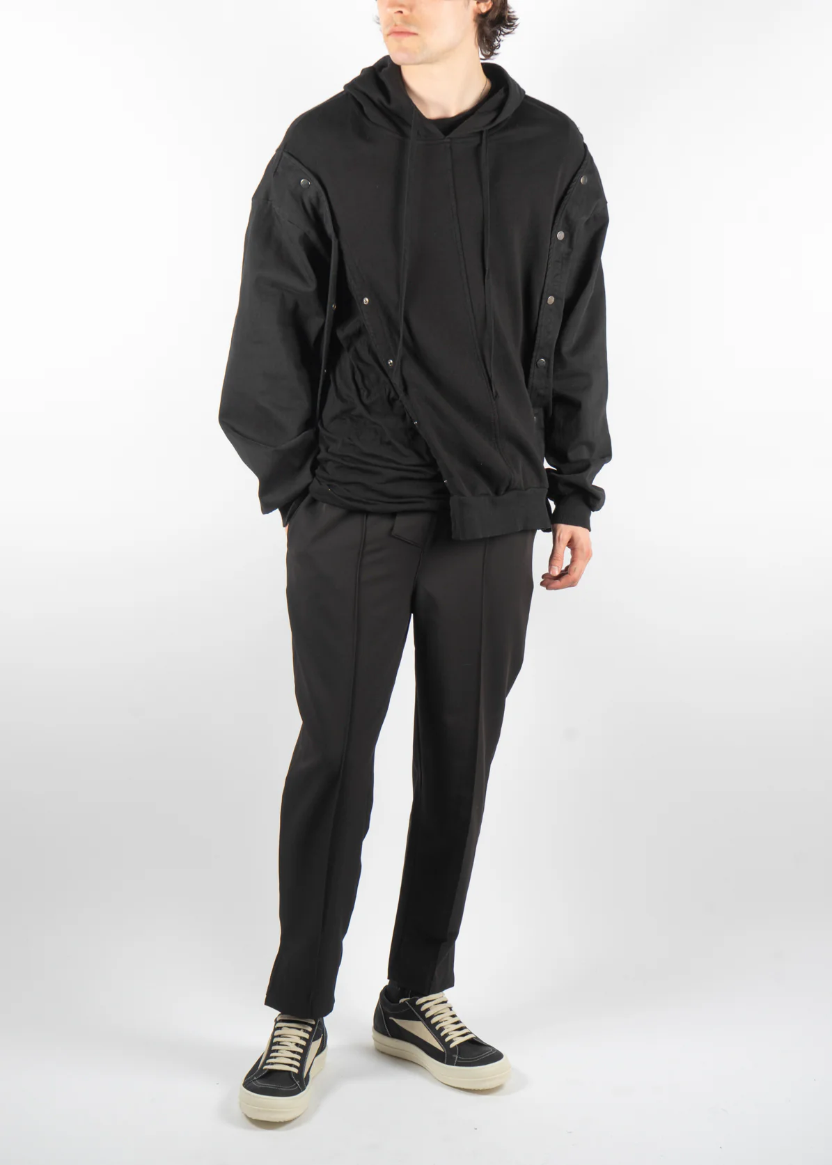P25033RM1027 Trouser Black - Image 3