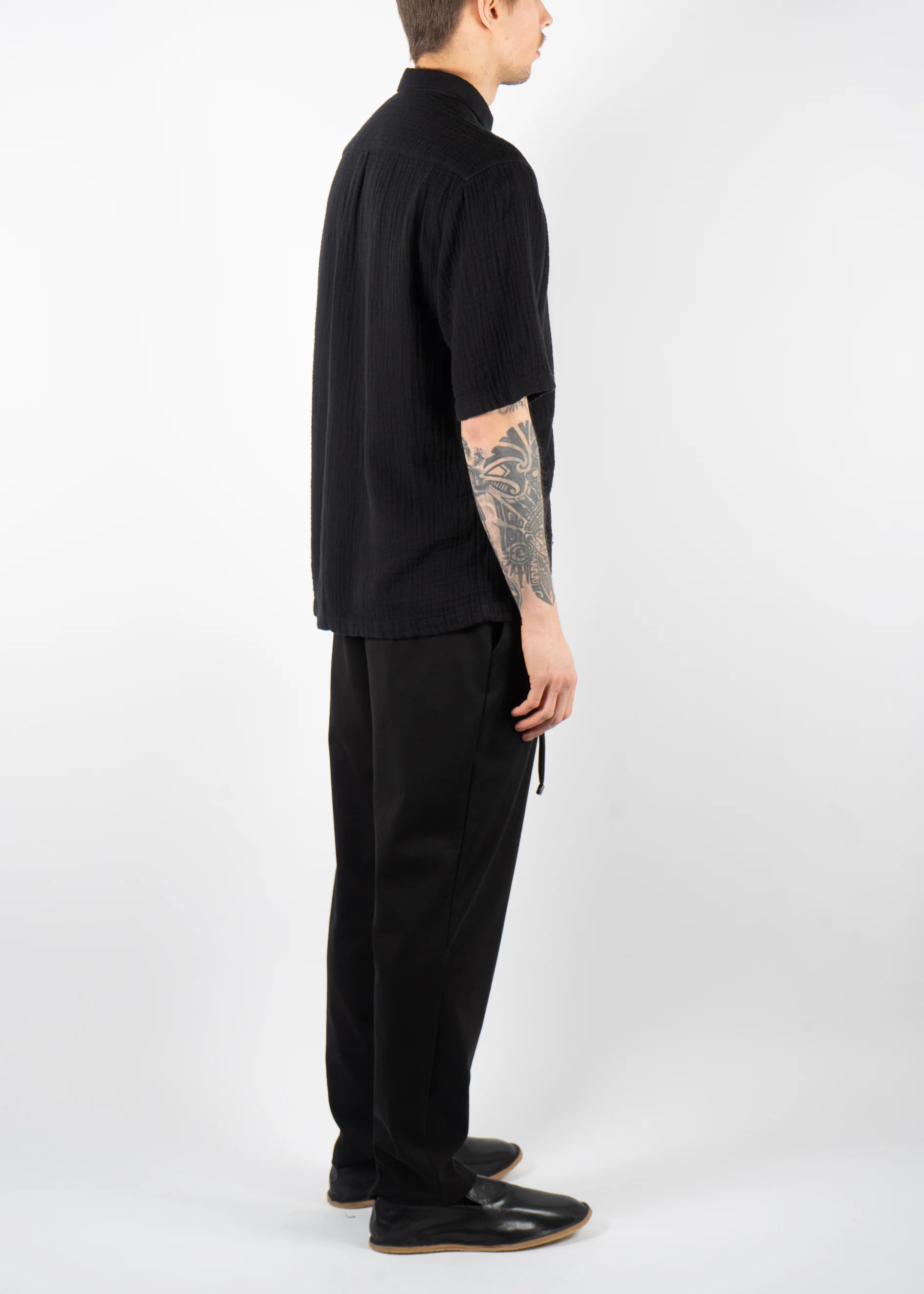 Reg Fit City Crepe Shirt Black - Image 4