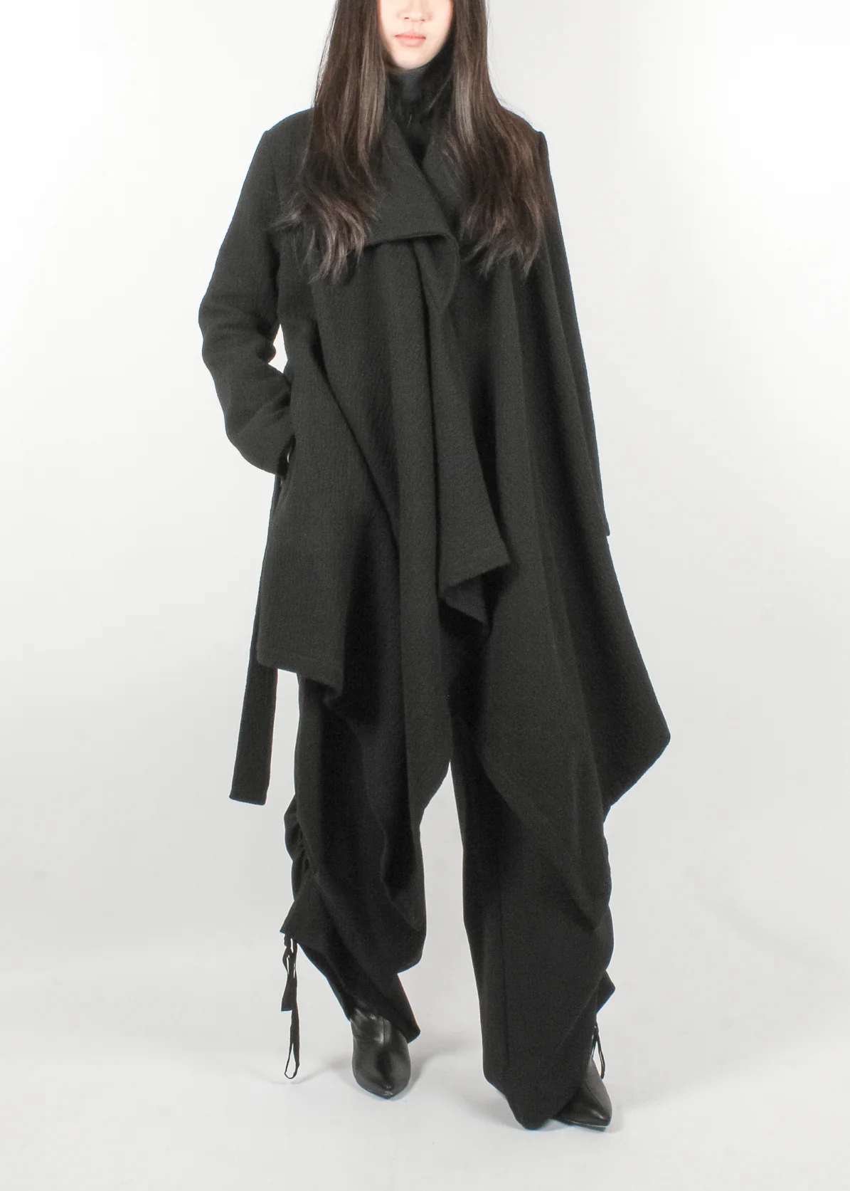 4R W5146 Woman Coat Black - Image 4