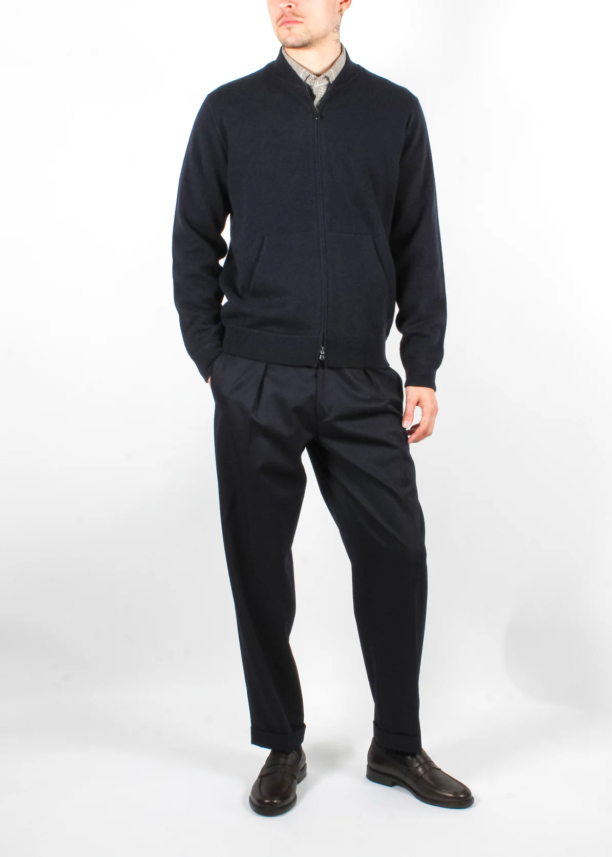 Tokyos Pleated Wool Trouser Navy - Image 6